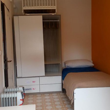 Appartamento Intero Bilocale Vicino All'Ospedale بادوفا الغرفة الصورة